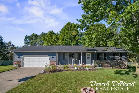 1766 Deerfield Ct, Dorr, MI 49323