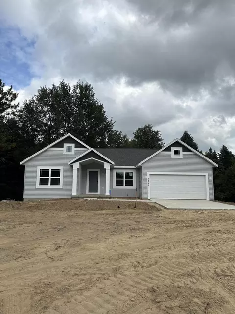 1079 15th St, Otsego, MI 49078
