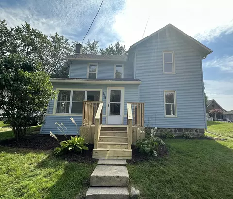 306 Grand St, Springport, MI 49284