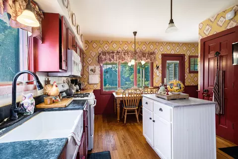 520 N Liberty St, Marshall, MI 49068 photo 9