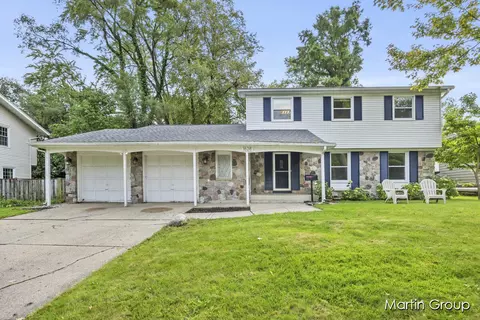 1628 Andover Rd SE, Grand Rapids, MI 49506