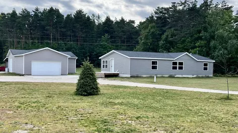 11518 E 34 Rd, Cadillac, MI 49601