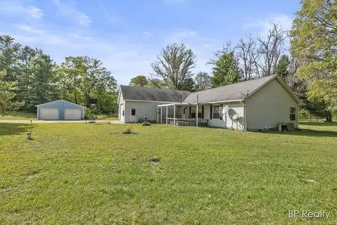 5669 E Baseline Rd, White Cloud, MI 49349 photo 4