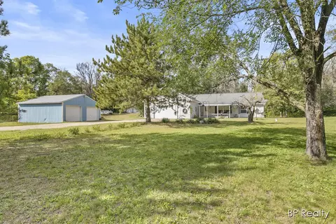 5669 E Baseline Rd, White Cloud, MI 49349 photo 5