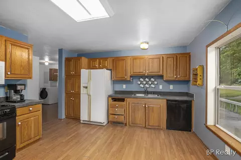 5669 E Baseline Rd, White Cloud, MI 49349 photo 12