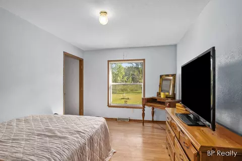 5669 E Baseline Rd, White Cloud, MI 49349 photo 27