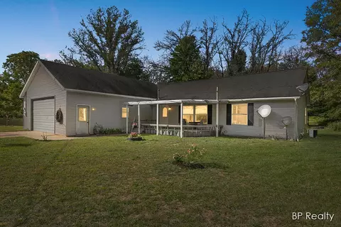 5669 E Baseline Rd, White Cloud, MI 49349 photo 3