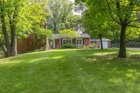 1030 Campbell Ave, Kalamazoo, MI 49006