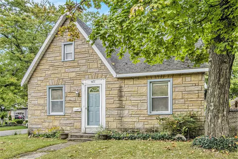940 Fairbanks Ave, Kalamazoo, MI 49048