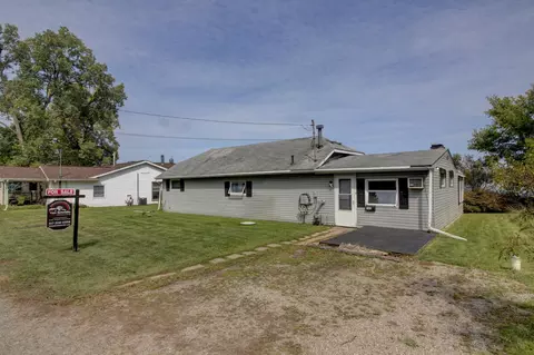 5365 Kline Dr, Jackson, MI 49201