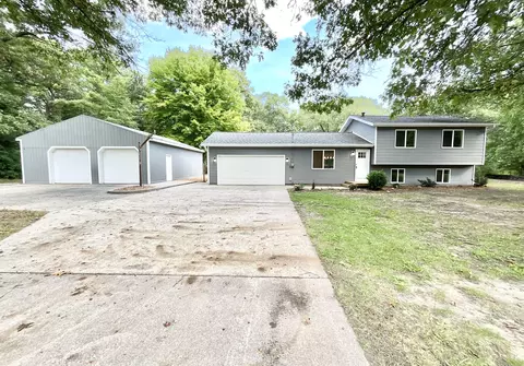 2626 Ewing Rd, Twin Lake, MI 49457