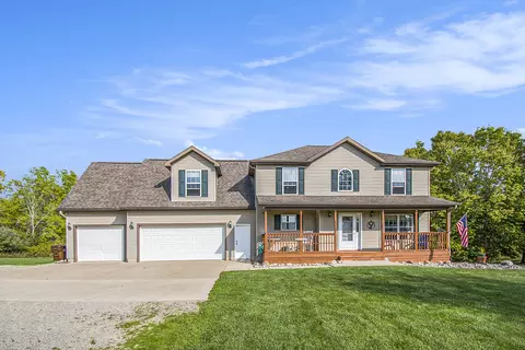 6314 Otto Rd, Charlotte, MI 48813
