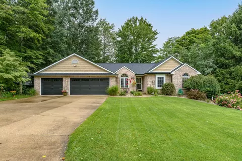10298 Shuman St, Portage, MI 49024