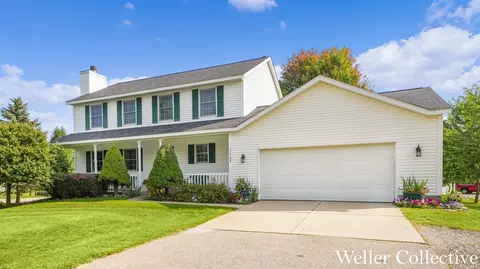 12108 14th Ave NW, Grand Rapids, MI 49534