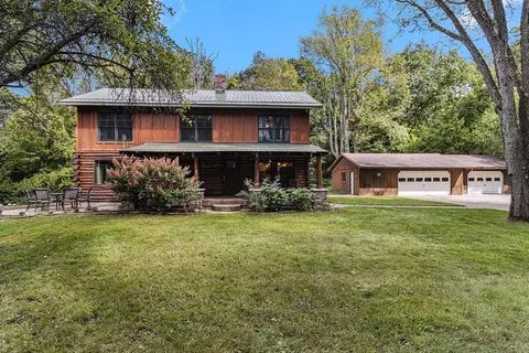 59467 Wilbur Hill Rd, Dowagiac, MI 49047