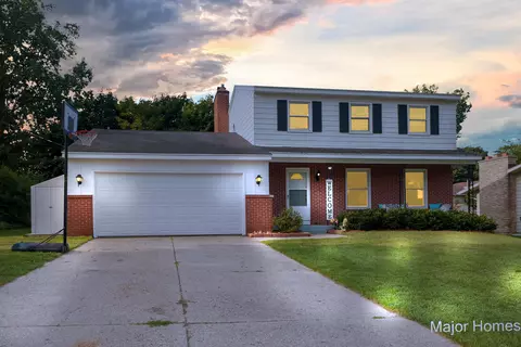 1778 Bridle Creek St SE, Kentwood, MI 49508