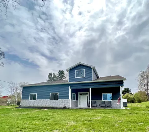 3003 W Cohoctah Rd, Fowlerville, MI 48836