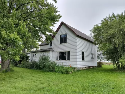 4692 E Jordan Rd, Mount Pleasant, MI 48858