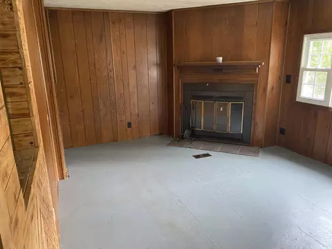 321 Millard St, Three Rivers, MI 49093 photo 4