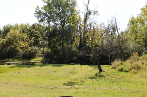 900 E Green St, Marshall, MI 49068 photo 8