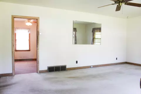 900 E Green St, Marshall, MI 49068 photo 10