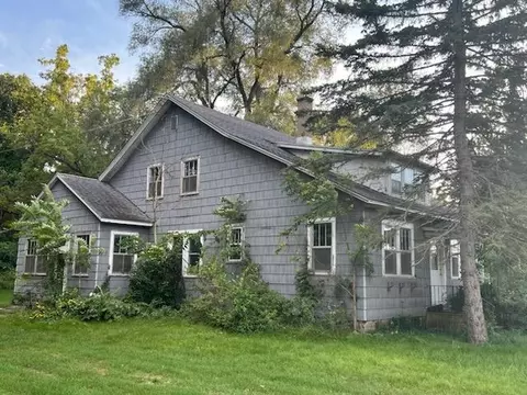 2260 W Marquette Woods Rd, Stevensville, MI 49127