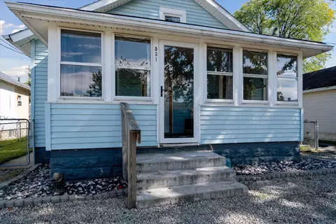 531 Barrett Ave, Jackson, MI 49202 photo 4