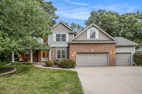775 Anchor Ln, Portage, MI 49002