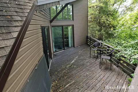 8643 Fulton St E, Ada, MI 49301 photo 41