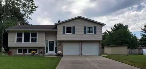 1442 Shamrock St, Jenison, MI 49428