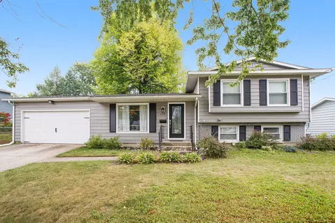 729 Knollwood Dr, Battle Creek, MI 49015