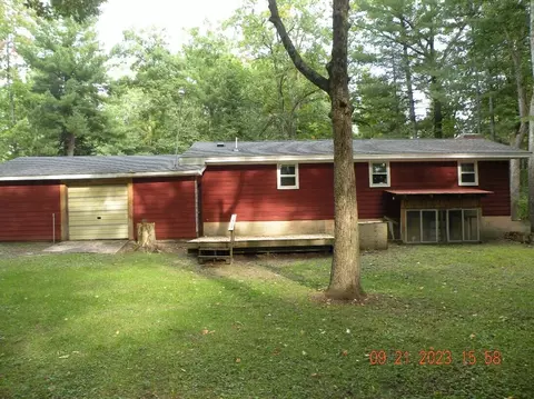 1658 Bungo Trl, Harrison, MI 48625 photo 11
