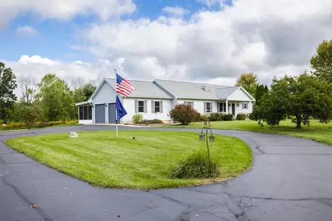 10600 King Rd, Spring Arbor, MI 49283