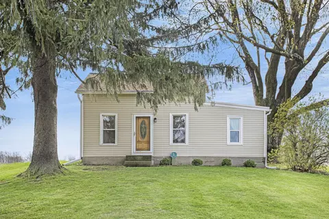 4371 S Ainger Rd, Charlotte, MI 48813