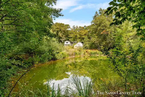 2785 Weesies Rd, Montague, MI 49437