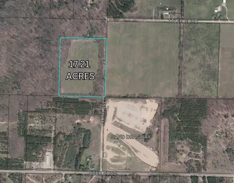 17 N 21 A N 40th Ave, Mears, MI 49436