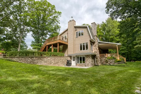 2615 S Rolland Rd, Remus, MI 49340