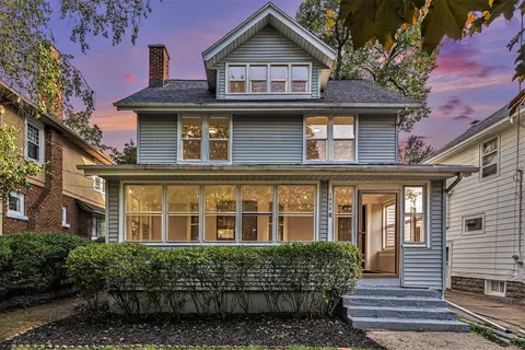 1438 Milton St SE, Grand Rapids, MI 49506