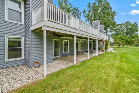 2025 Augusta Dr, Jackson, MI 49201 photo 5