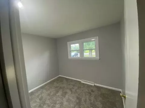 6005 Springfield Dr, Jackson, MI 49201 photo 8