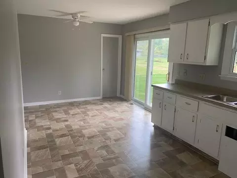 6005 Springfield Dr, Jackson, MI 49201 photo 6