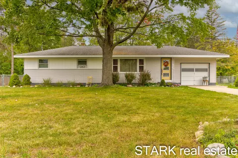4553 Oriole St, Muskegon, MI 49444