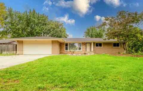 1341 Susan Dr, St. Joseph, MI 49085