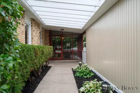 8326 Peachtree Ave NE, Rockford, MI 49341