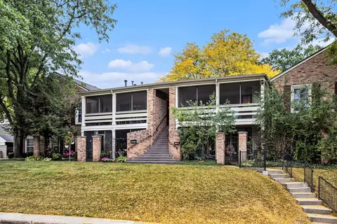 2424 Village Dr SE, Grand Rapids, MI 49506