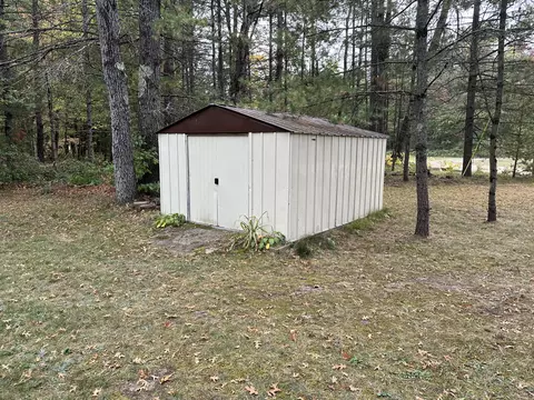 2476 S Forman Rd, Baldwin, MI 49304 photo 9