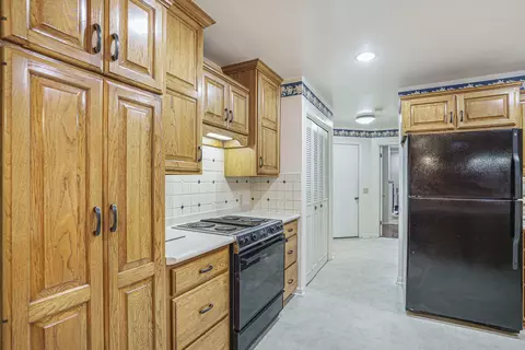 57 1st St, Plainwell, MI 49080 photo 6