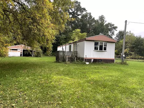 7821 Decker Rd, Orleans, MI 48865
