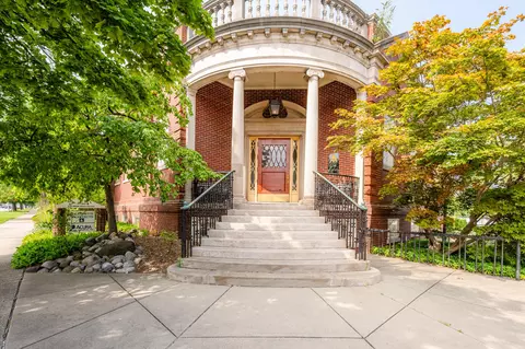 500 Main St, St. Joseph, MI 49085