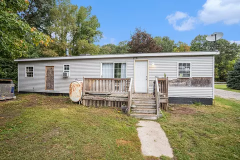 77959 Co 378 Rd, Covert, MI 49043